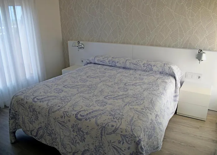 Anacasa Almadrava Azul Marino At2202 شقة دينايا